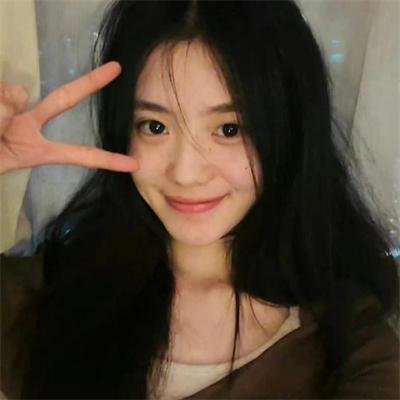 芙烈达·卡萝的自画像